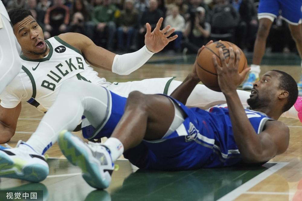 四溢的对决 四溢的对决